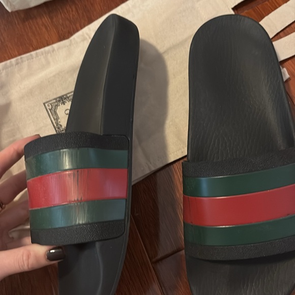 Gucci Slides - Picture 4 of 5